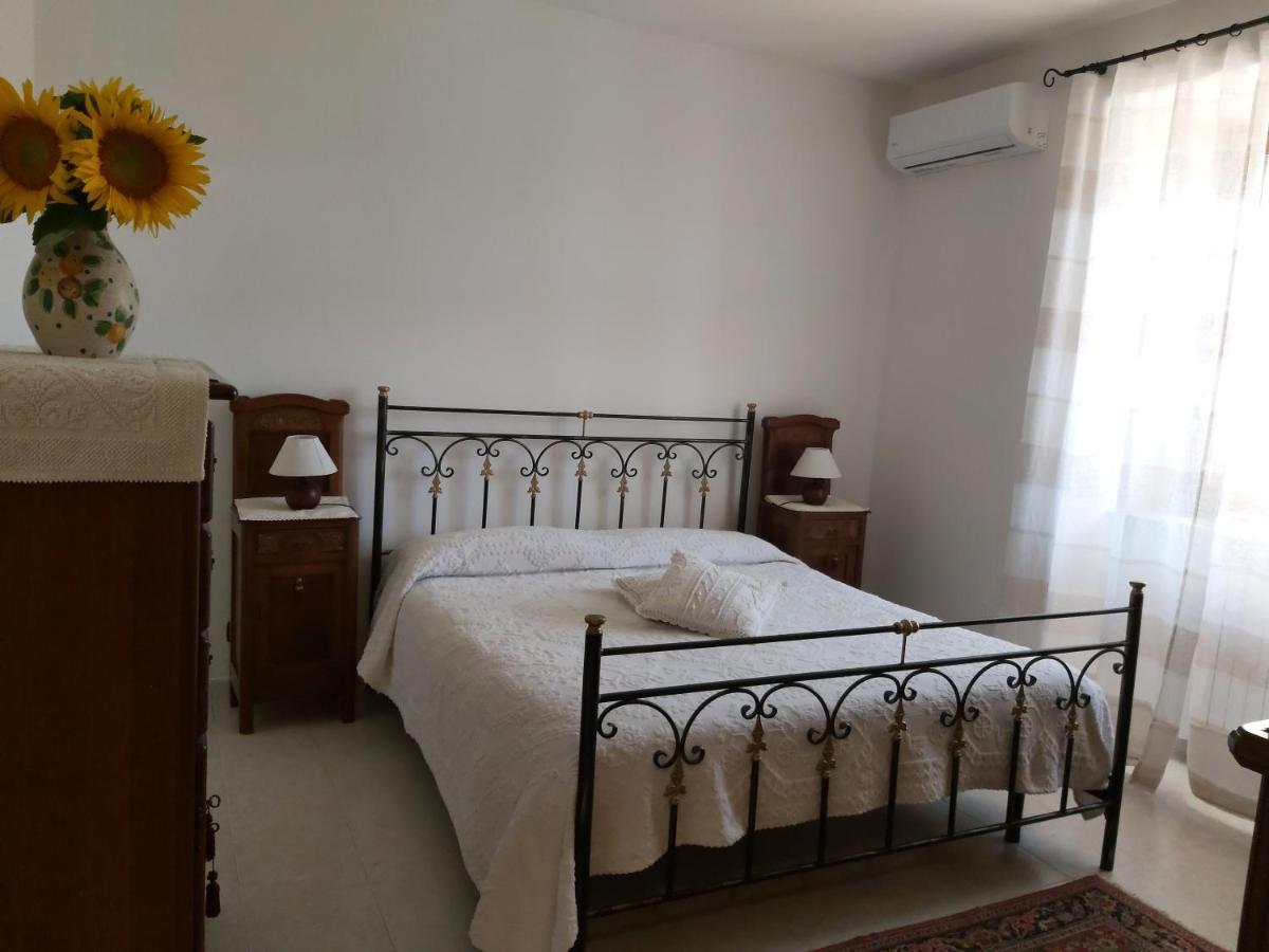 Bed and Breakfast Cascina Il Volo Moncalvo Zewnętrze zdjęcie