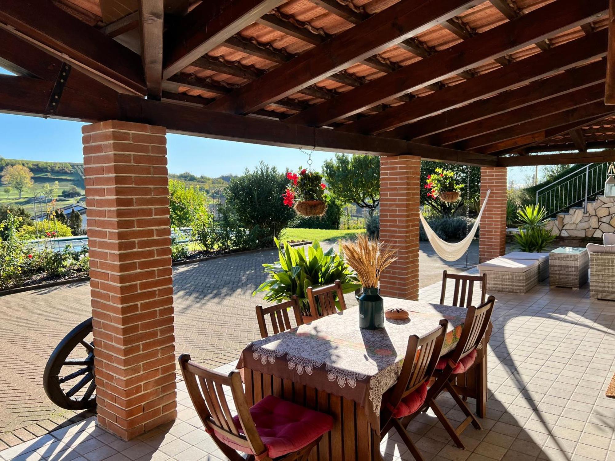 Bed and Breakfast Cascina Il Volo Moncalvo Zewnętrze zdjęcie