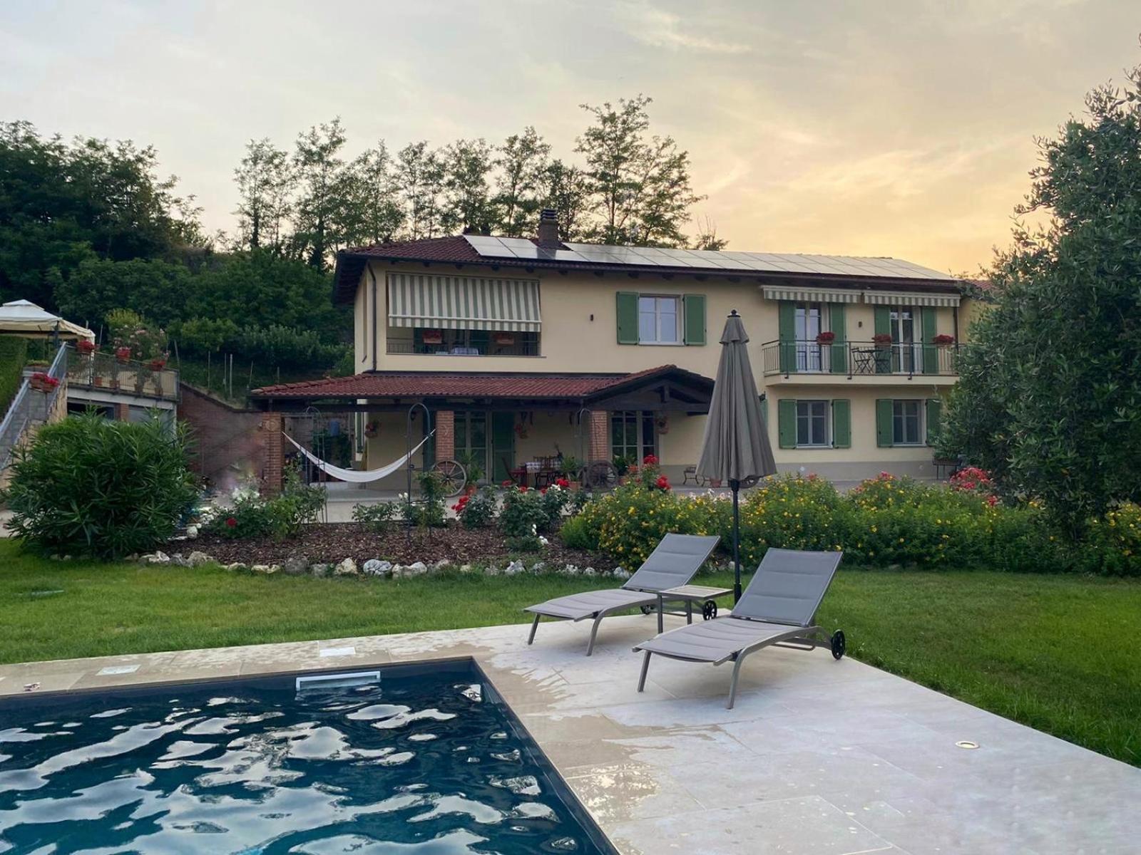 Bed and Breakfast Cascina Il Volo Moncalvo Zewnętrze zdjęcie