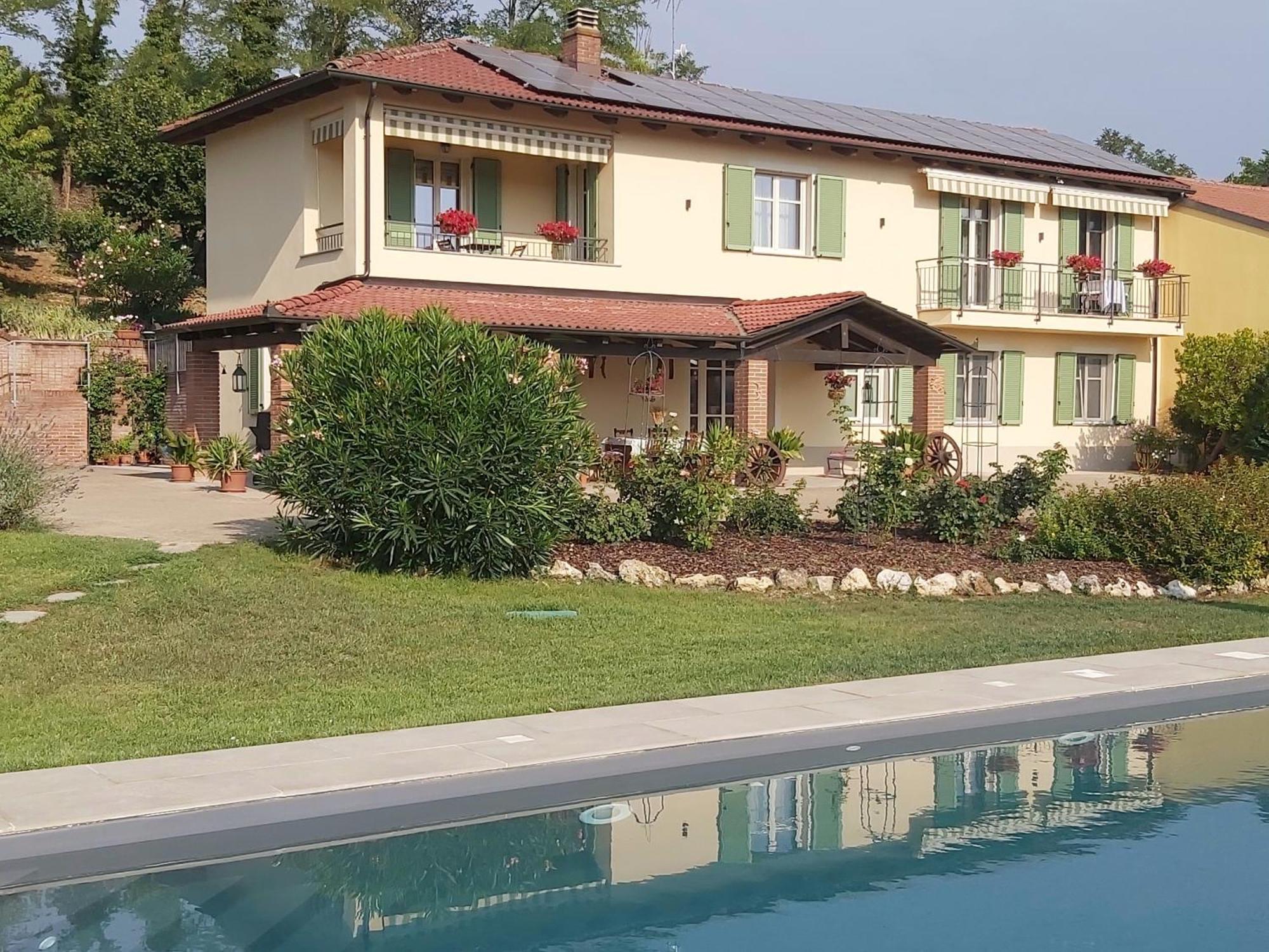 Bed and Breakfast Cascina Il Volo Moncalvo Zewnętrze zdjęcie